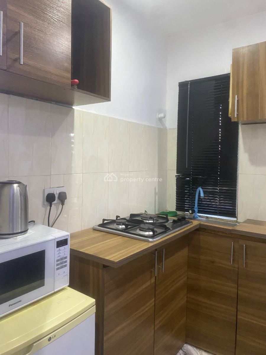 Fully Furnished Self Contain, Jibowu, Yaba, Lagos, Self Contain (single Rooms) for Rent