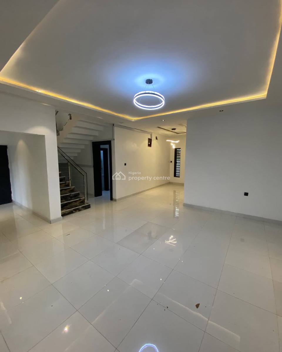 Four Bedroom Semi Detached Duplex with Bq, Ogui Road, Enugu, Enugu, Semi-detached Duplex for Sale