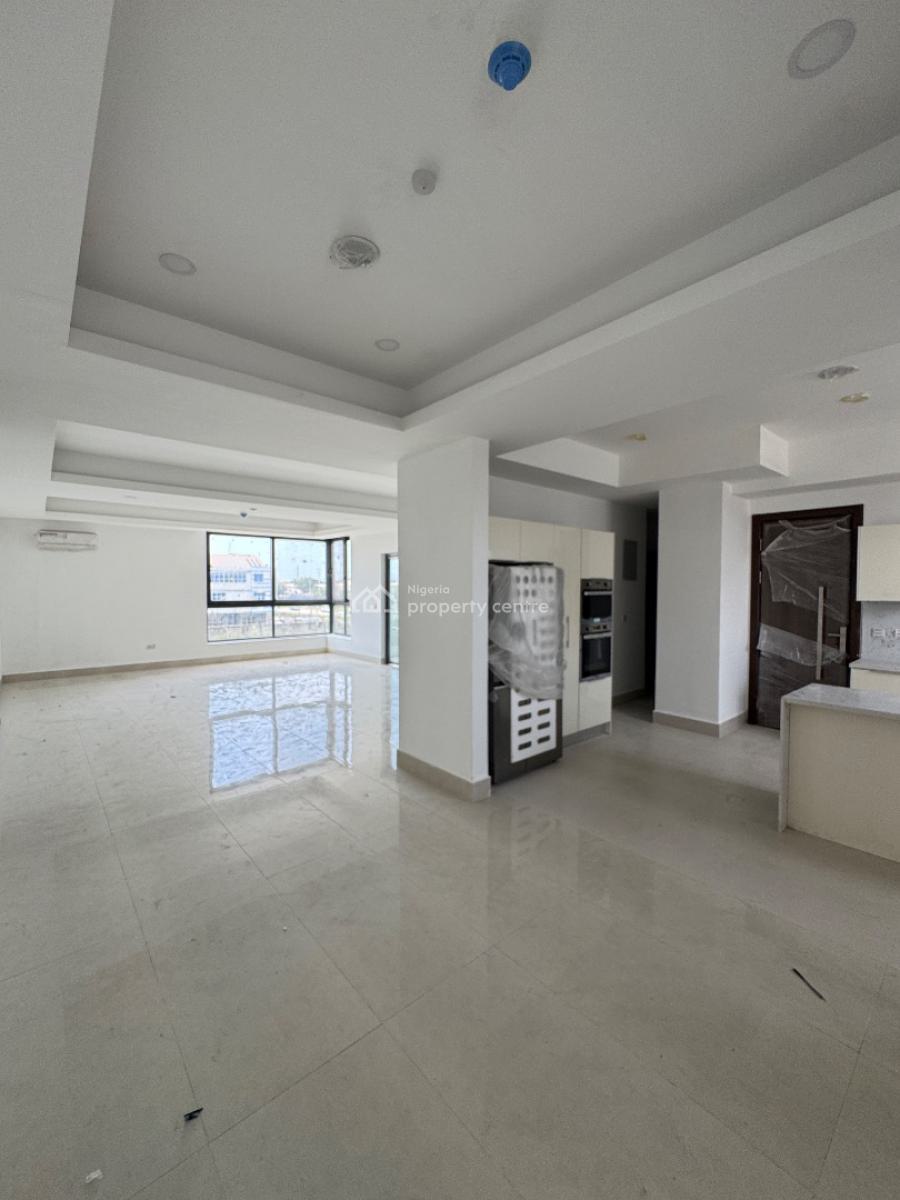 Beautiful 3bedroom Flat with Swimming Pool, Lekki Phase 1, Lekki, Lagos, Flat / Apartment for Sale