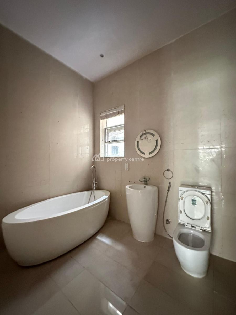 Excellently Maintained Serviced 3 Bedroom Apartment with Bq Gym and Po, Tastefully Finished Waterfront Home, Banana Island, Ikoyi, Lagos, Block of Flats for Sale