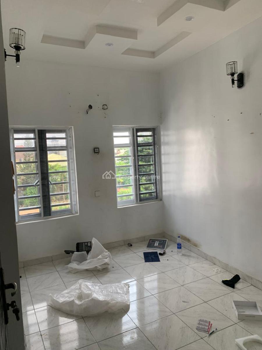 Specious 3 Bedrooms, Gbagada, Lagos, Flat / Apartment for Rent