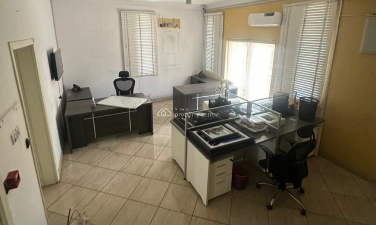 Standard 4 Bedrooms Terraced Duplex with Bq, Lekki, Lagos, Terraced Duplex for Sale