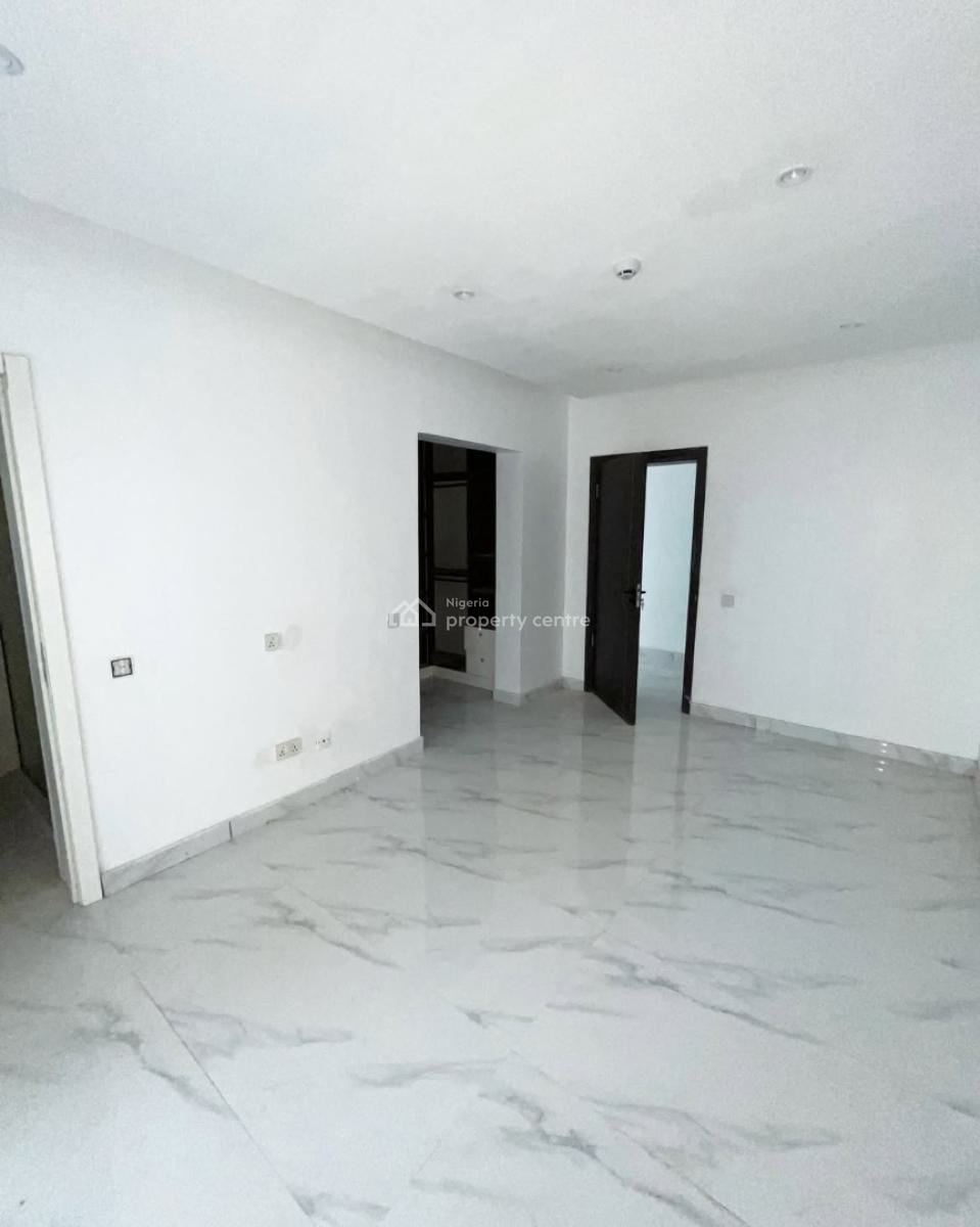 Executive Newly Built 2 Bedroom Apartment, Lekki Phase 1, Lekki, Lagos, Flat / Apartment for Rent