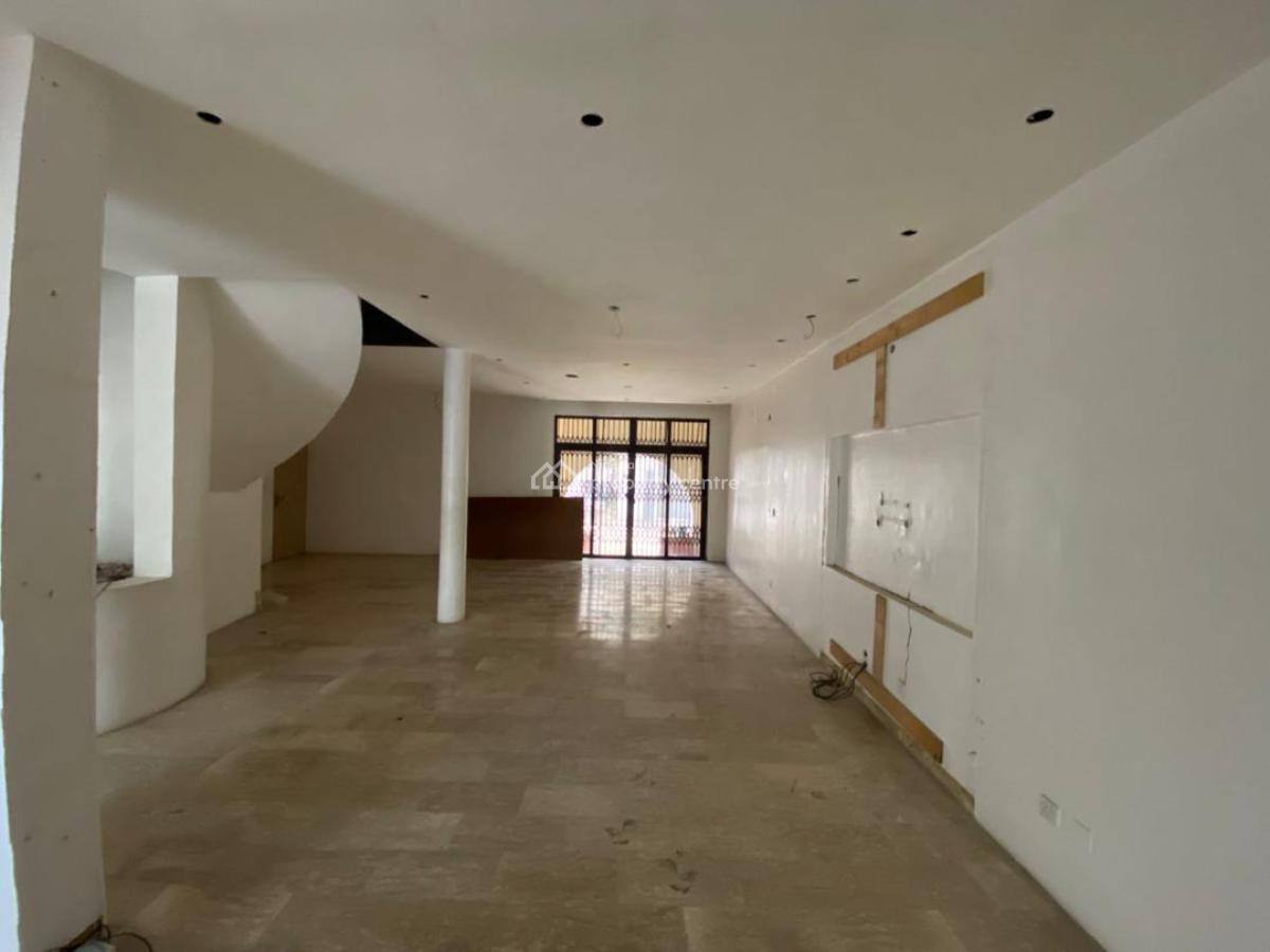 Exquisite 5 Bedrooms Semi Detached House with 4 Rooms Bungalow (serviced), Lekki Phase 1, Lekki, Lagos, Commercial Property for Rent