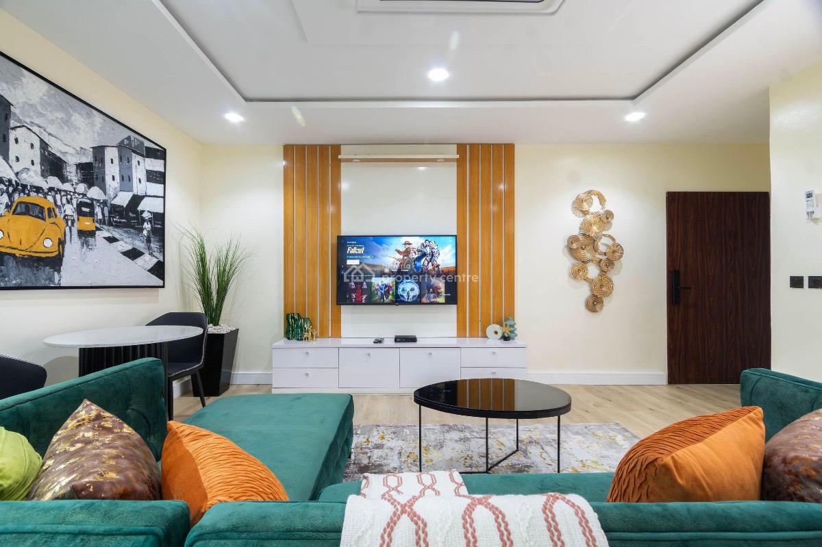 Exquisite 2 Bedroom Apartment with Top Notch Amenities, Lekki Phase 1, Lekki, Lagos, Flat / Apartment Short Let