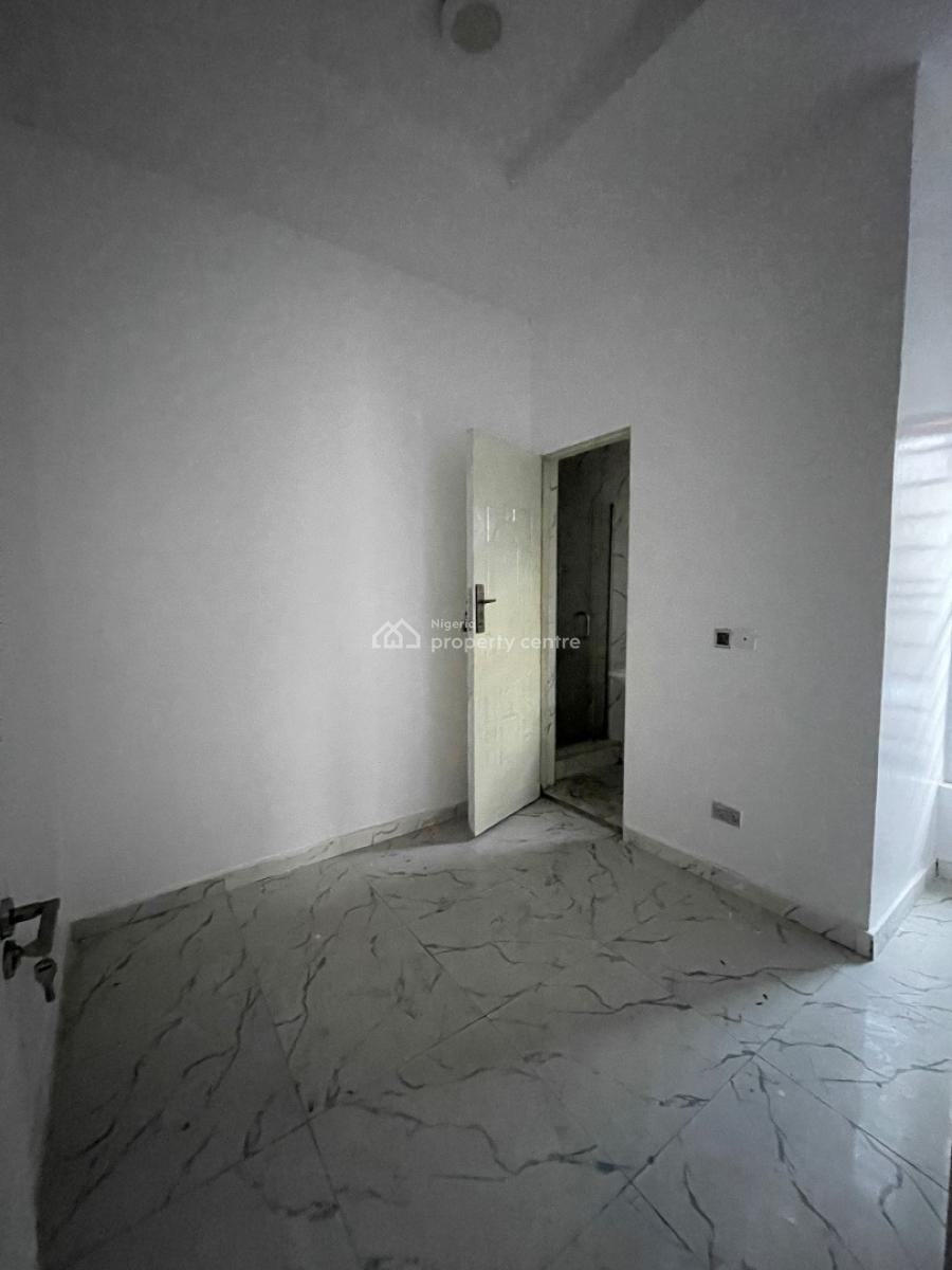 Spacious / Sharp Mini Flat with Fully Fitted Kitchen, Road 26, Ikota Villa Estate, Lekki, Lagos, Mini Flat (room and Parlour) for Rent