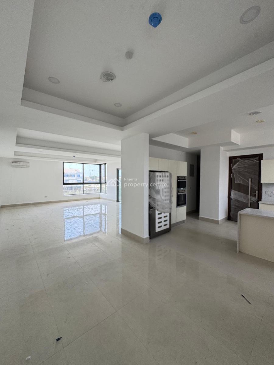 Exquisitely Finished 3 Bedroom Flat, Lekki Phase 1, Lekki, Lagos, Flat / Apartment for Sale