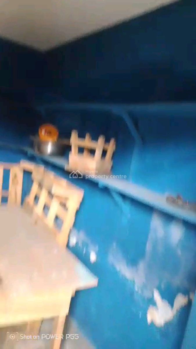 a Big Shop, Fola Agoro Road, Shomolu, Lagos, Shop for Rent