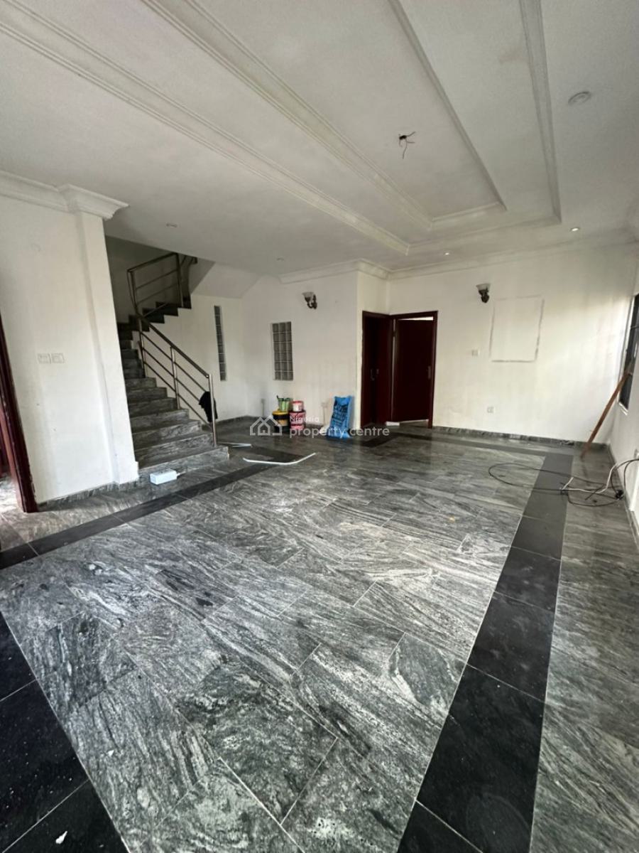 Four Bedroom Semi Detached Duplex, Lekki Phase 1, Lekki, Lagos, Semi-detached Duplex for Rent