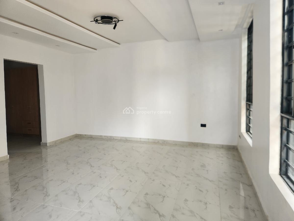 4 Bedroom Terrace, Lekki Phase 1, Lekki, Lagos, Terraced Duplex for Sale