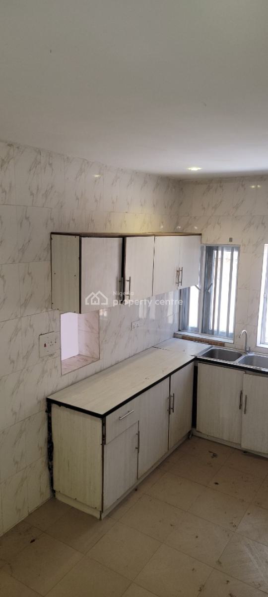 4 Bedroom Terrace Duplex with Bq, Off Road 7 and 6 Lekki Penninsula Scheme, Ajah, Lagos, House for Rent