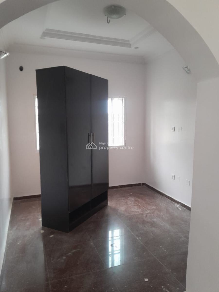 1 Bedroom Flat, Off Zenith Bank, Osapa, Lekki, Lagos, Mini Flat (room and Parlour) for Rent