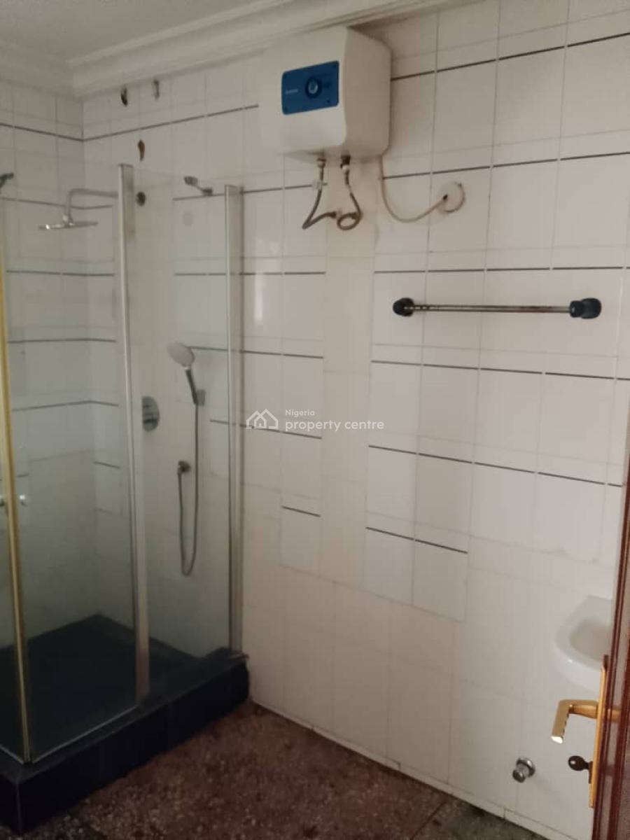 Lovely 3 Bedroom Flat. Upstairs, Millennium Estate, Gbagada, Lagos, Flat / Apartment for Rent