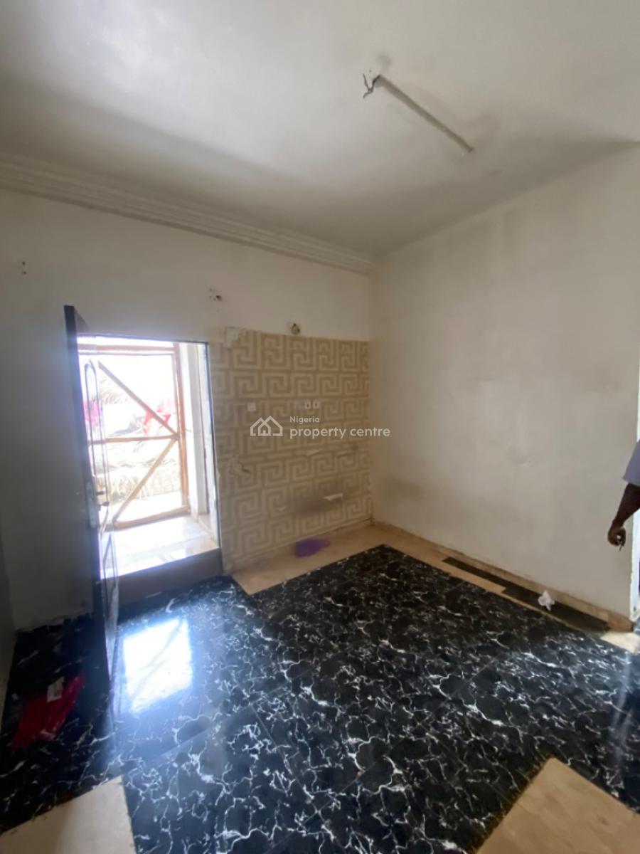 Ground Floor Self Contain with Fully Tarred Road, Jabi, Abuja, Self Contain (single Rooms) for Rent