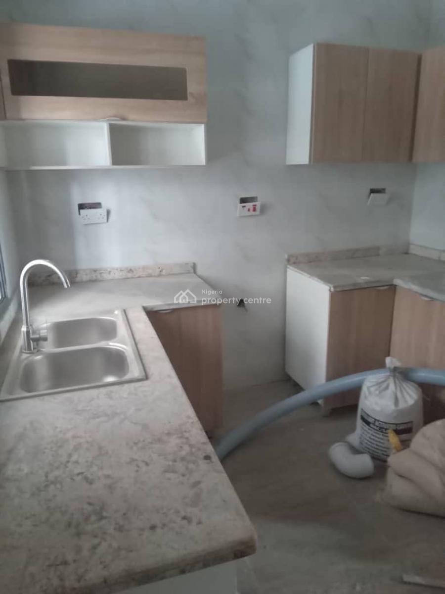6 Unit of 3 Bedroom Apartment in a Secured Estate, Ologolo, Lekki, Lagos, Flat / Apartment for Rent