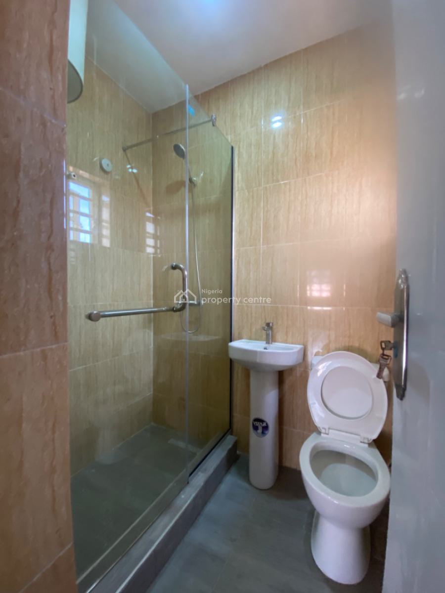 Specious Studio Apartment, Nicole Balogun Estate, Spg Road, Ologolo, Lekki, Lagos, Flat / Apartment for Rent