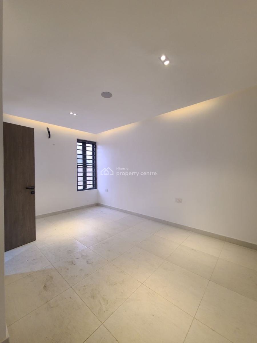 2 Bedroom Apartment, Agungi, Lekki, Lagos, Flat / Apartment for Sale
