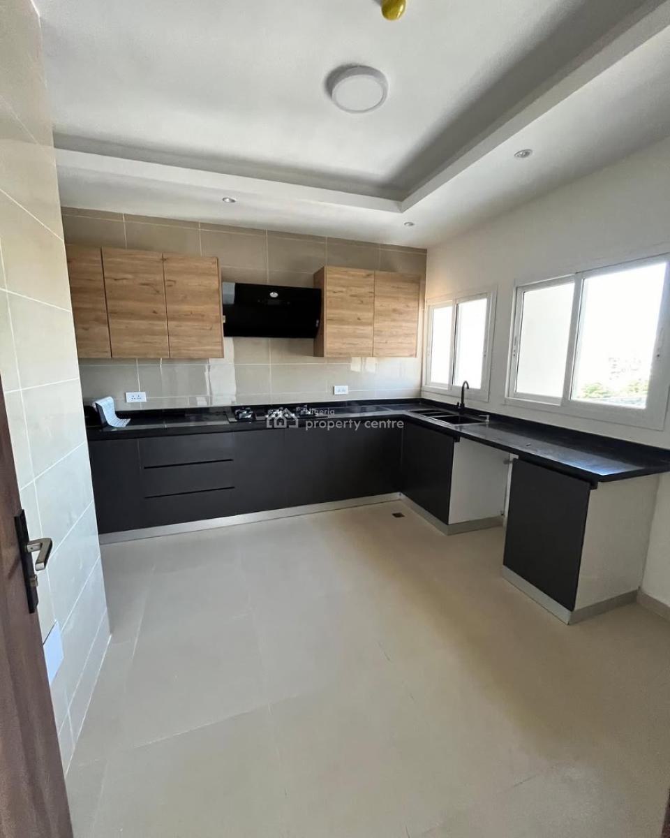Stunning 3 Bedroom Apartment with Bq, Victory Island, Victoria Island (vi), Lagos, Block of Flats for Sale