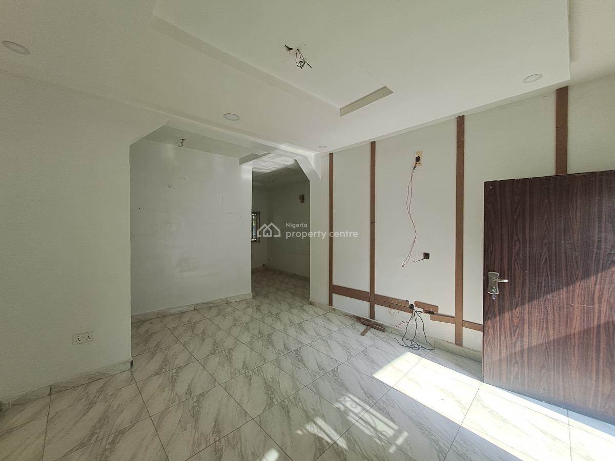 Beautifully Finished 2 Bedroom Flat, Gilmore, Jahi, Abuja, Flat / Apartment for Rent