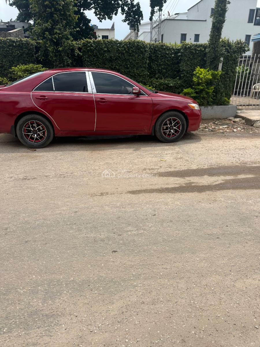 an Empty Land Fenced and Gated Measuring 1000sqm in a Lovely Environment, Ikeja Gra, Ikeja, Lagos, Land for Sale