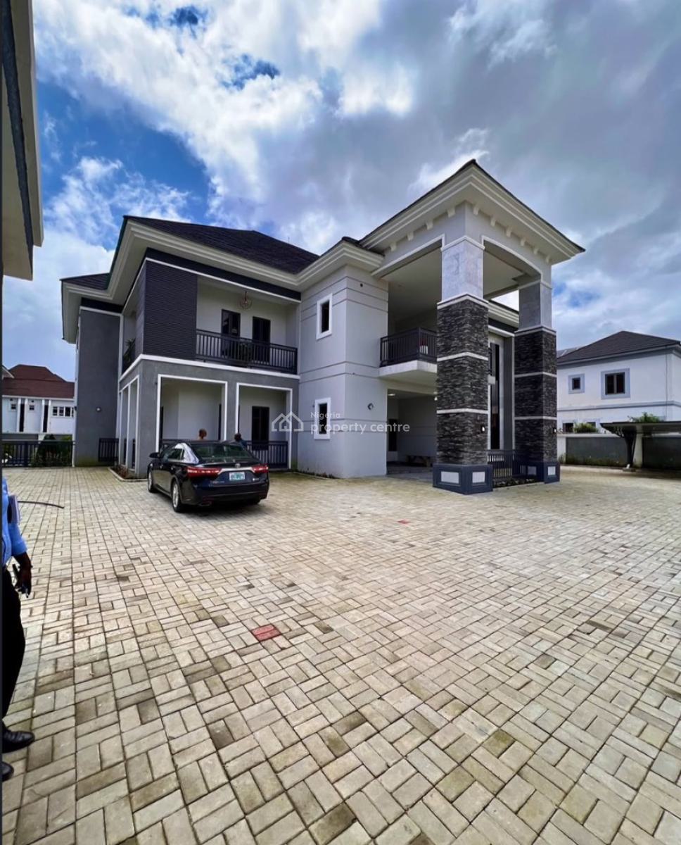 Exquisite 5 Bedroom Fully Detached Duplex with a,pool & 3 Room Bq, Guzape District, Abuja, Detached Duplex for Sale