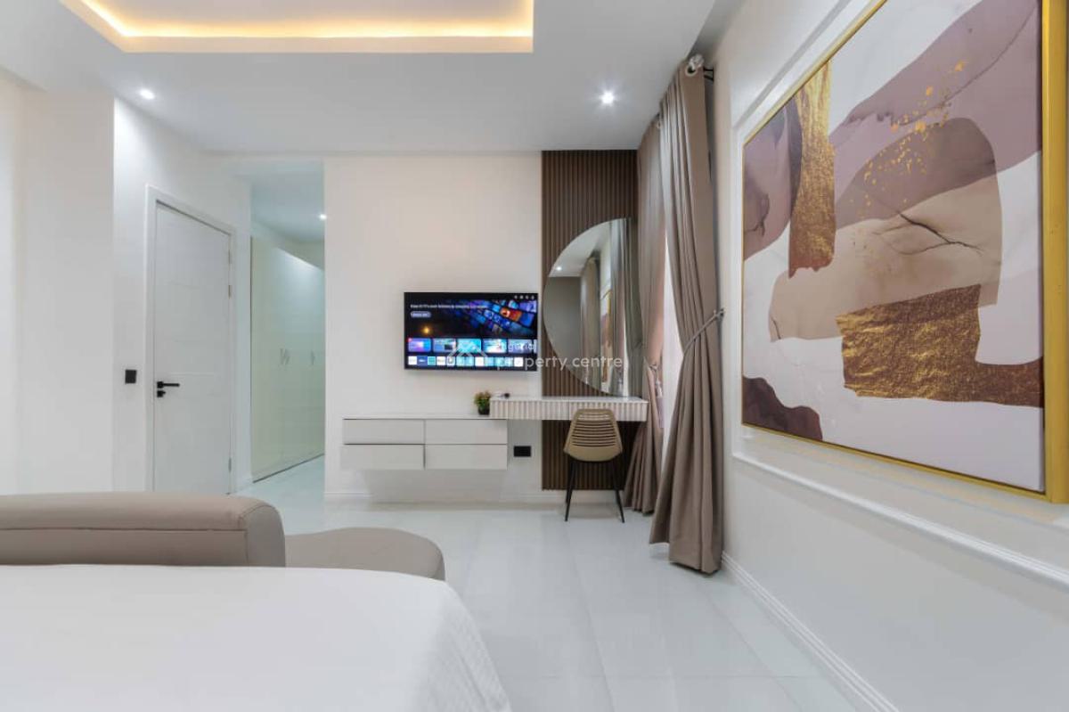 Luxury 3 Bedroom with Swimming Pool, Gym & Bathtub, Platinum Way, Ikate, Lekki, Lagos, Flat / Apartment Short Let