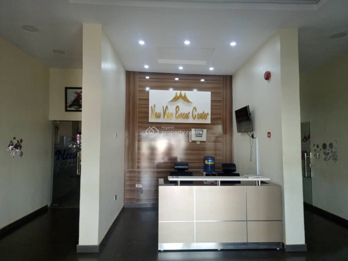 Event Centre of 1000 Capacity with 2 Mini Hall, Nihort Jericho, Ibadan North-west, Oyo, Commercial Property for Sale