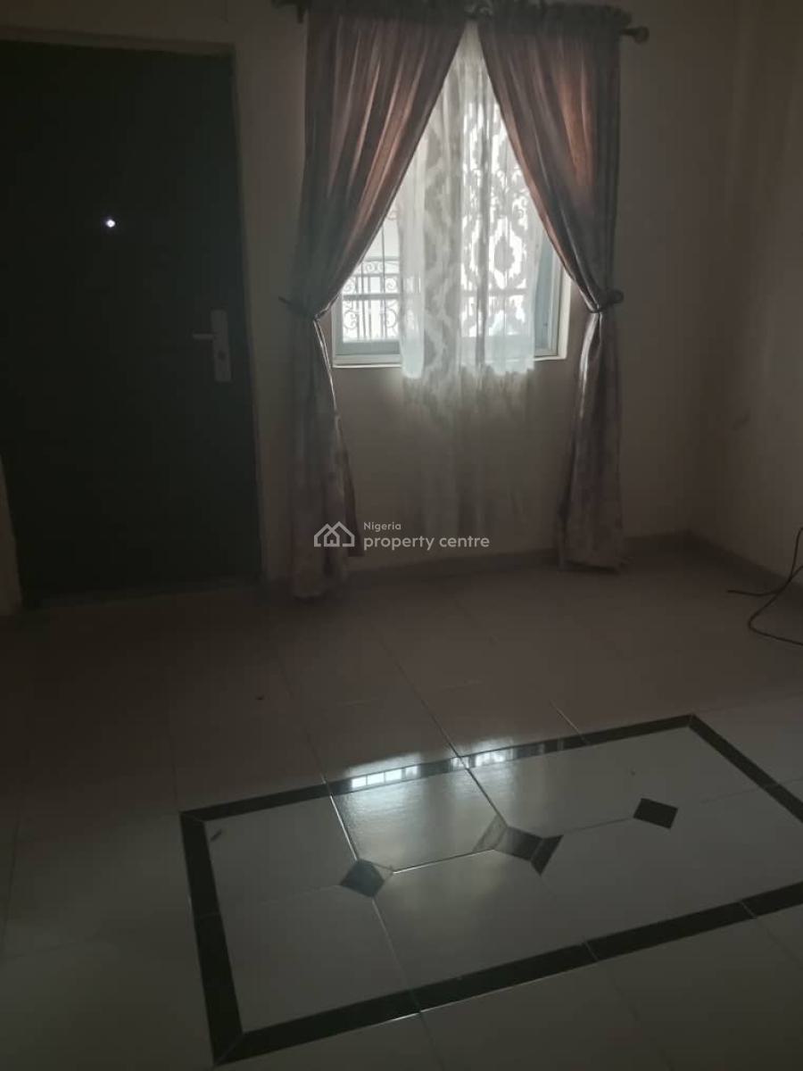 4 Bedrooms Semi Detached House with a Room Bq, Diamond Estate, Sangotedo, Ajah, Lagos, House for Rent