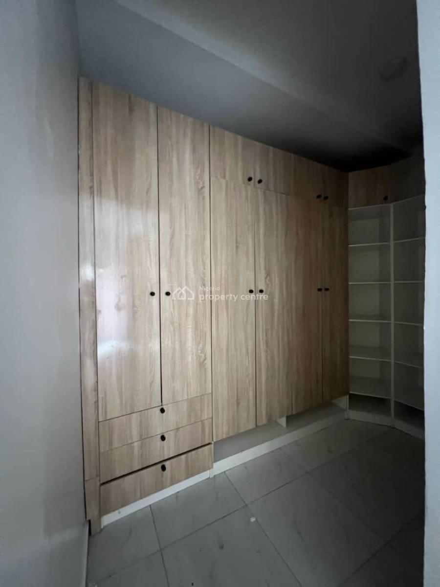 Neatly Renovated 4 Bedroom Spacious Terrace Duplex with Pool, Orchid, Lekki, Lagos, Terraced Duplex for Sale