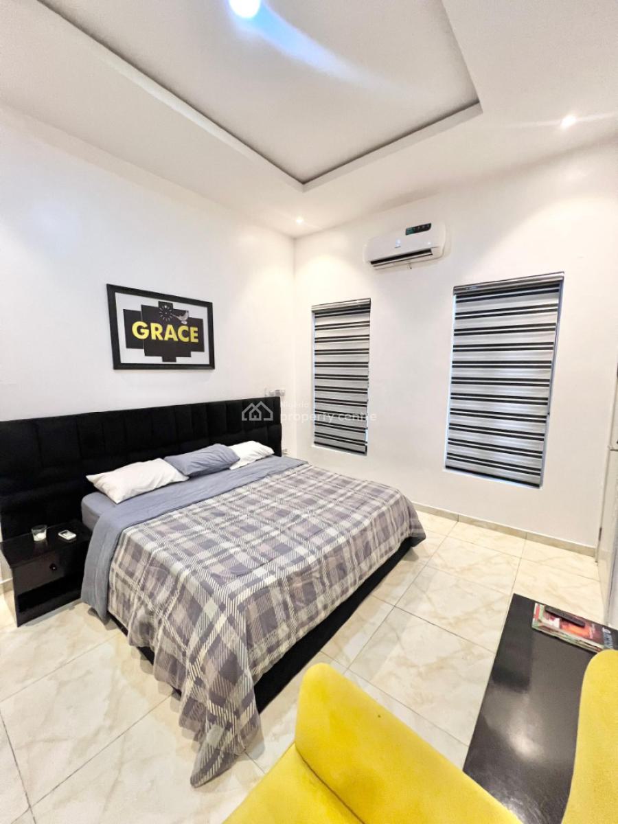Furnished 4 Bedrooms Semi-detached Home with Bq, Lekki, Lagos, Semi-detached Duplex for Sale