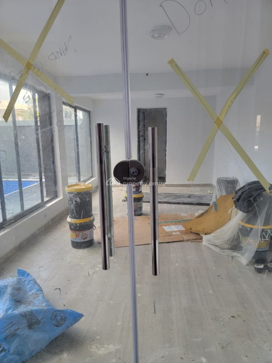 Luxury 2 Bedroom with Pool, Gym, Elevator, 24 Hours Light, Lekki Phase 1, Lekki, Lagos, Flat / Apartment for Rent