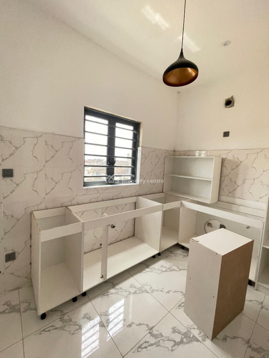 3 Bedroom Apartment, Chevron Axis, Lekki, Lagos, Flat / Apartment for Sale