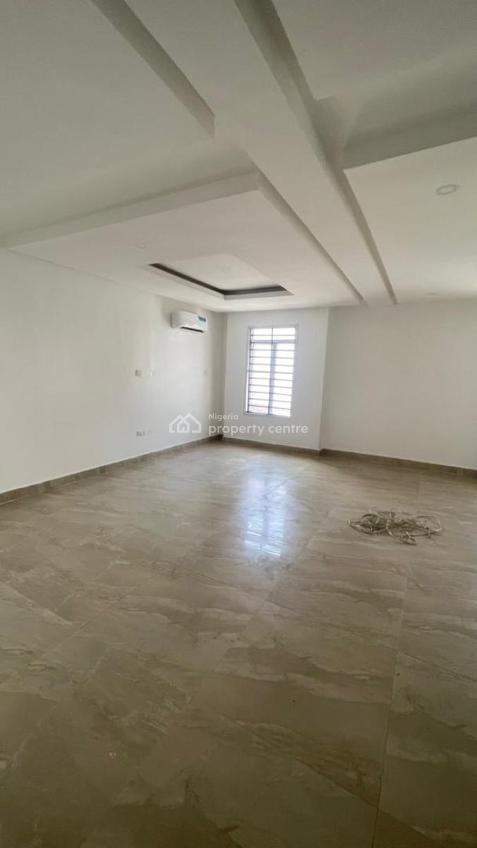 1 Unit of 4 Bedroom Self Compound Terrace with 2 Room Bq, Lekki Phase 1, Lekki, Lagos, Terraced Duplex for Sale