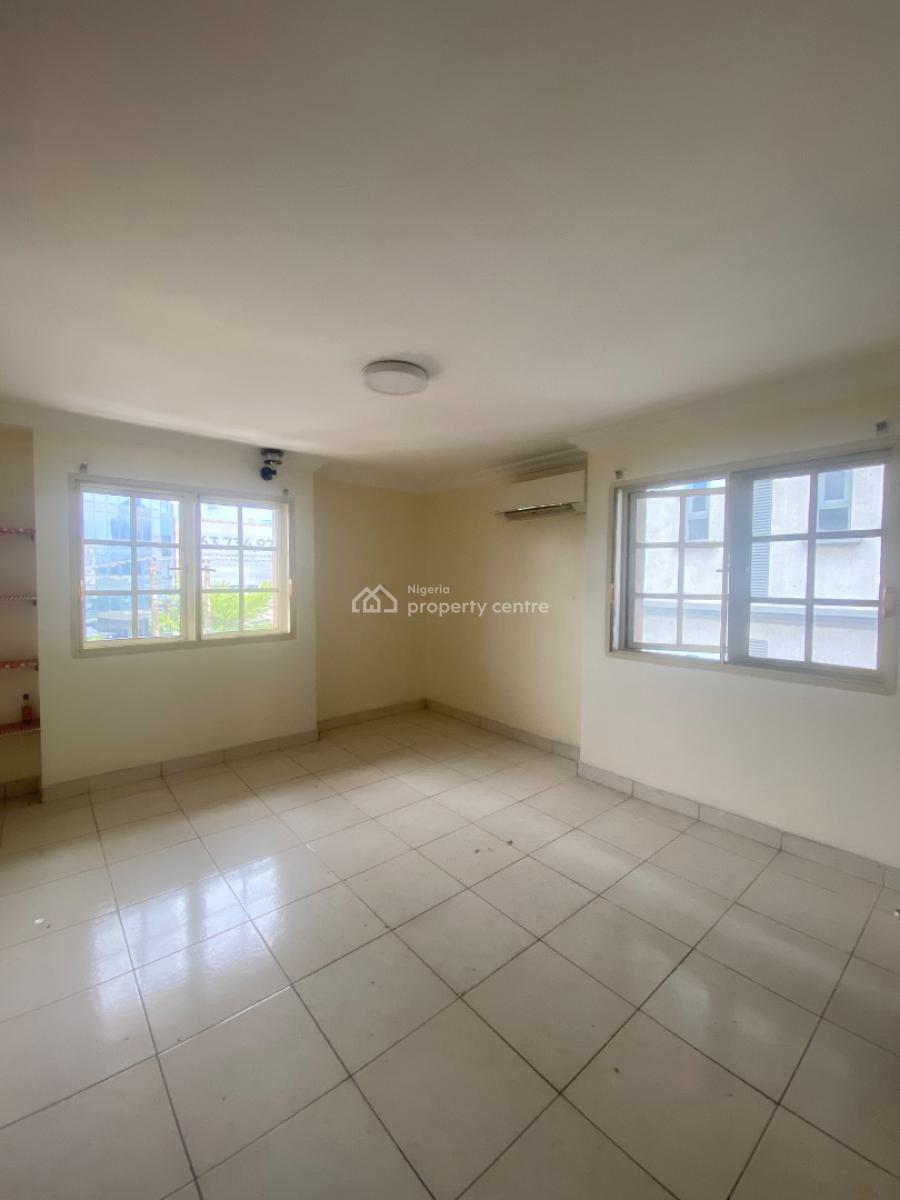 Neatly Maintained 3 Bedroom with a Bq and Acs, Close to 4 Points, Oniru, Victoria Island (vi), Lagos, Flat / Apartment for Rent