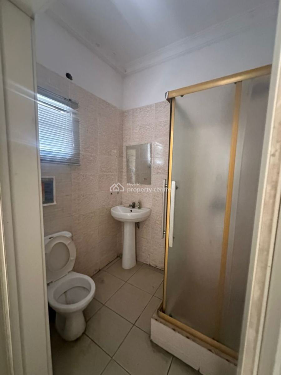 4-bedroom Terrace with Bq  Governors Consent & Deed of Assignment, Adewale Kolawole Crescent, Lekki, Lagos, Terraced Duplex for Sale