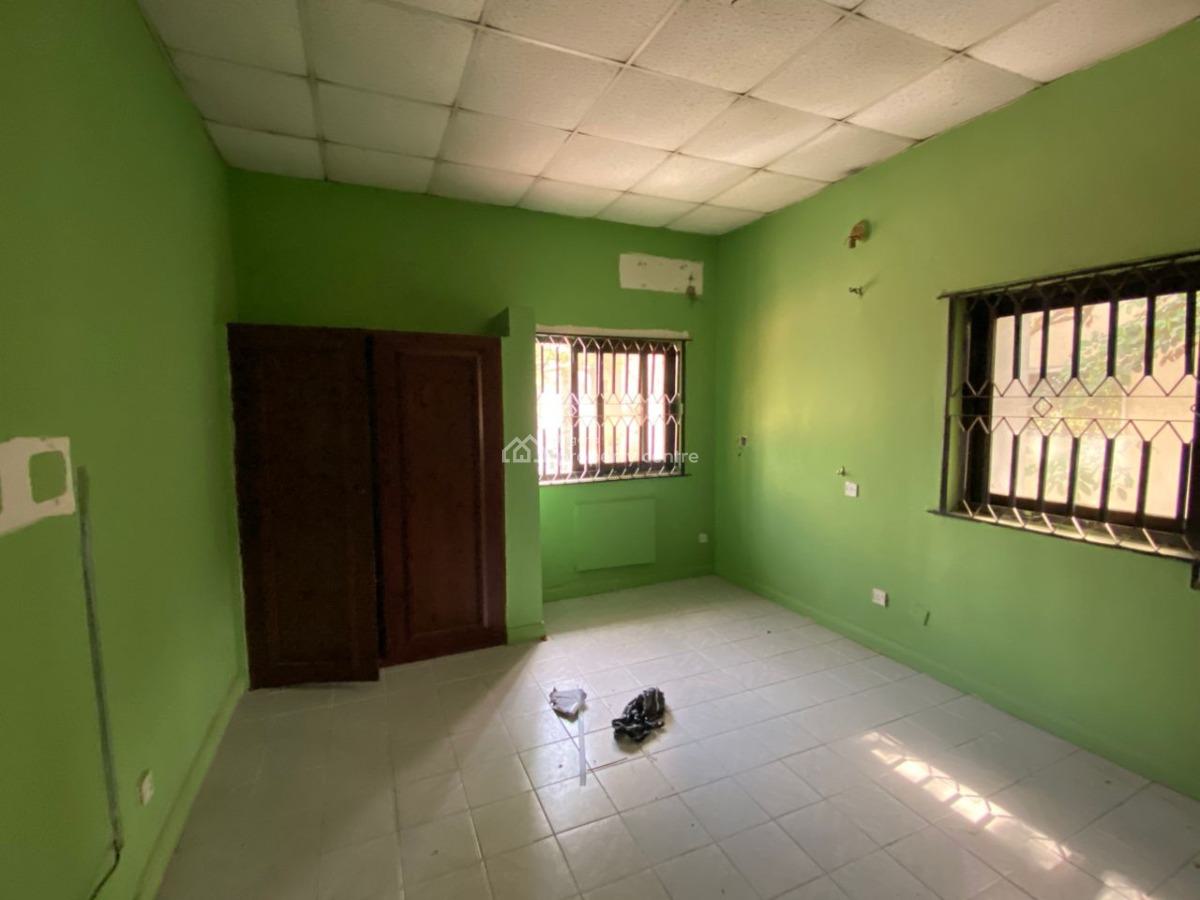 Spacious 5 Bedrooms Semi Detached House, Lekki, Lekki Phase 1, Lekki, Lagos, Semi-detached Duplex for Rent