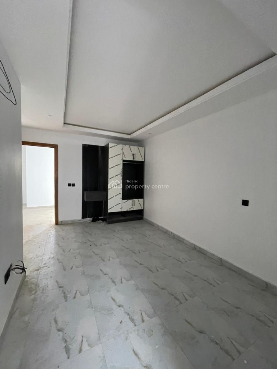 2 Bedroom Maisonette, Lekki Phase 1, Lekki, Lagos, House for Sale
