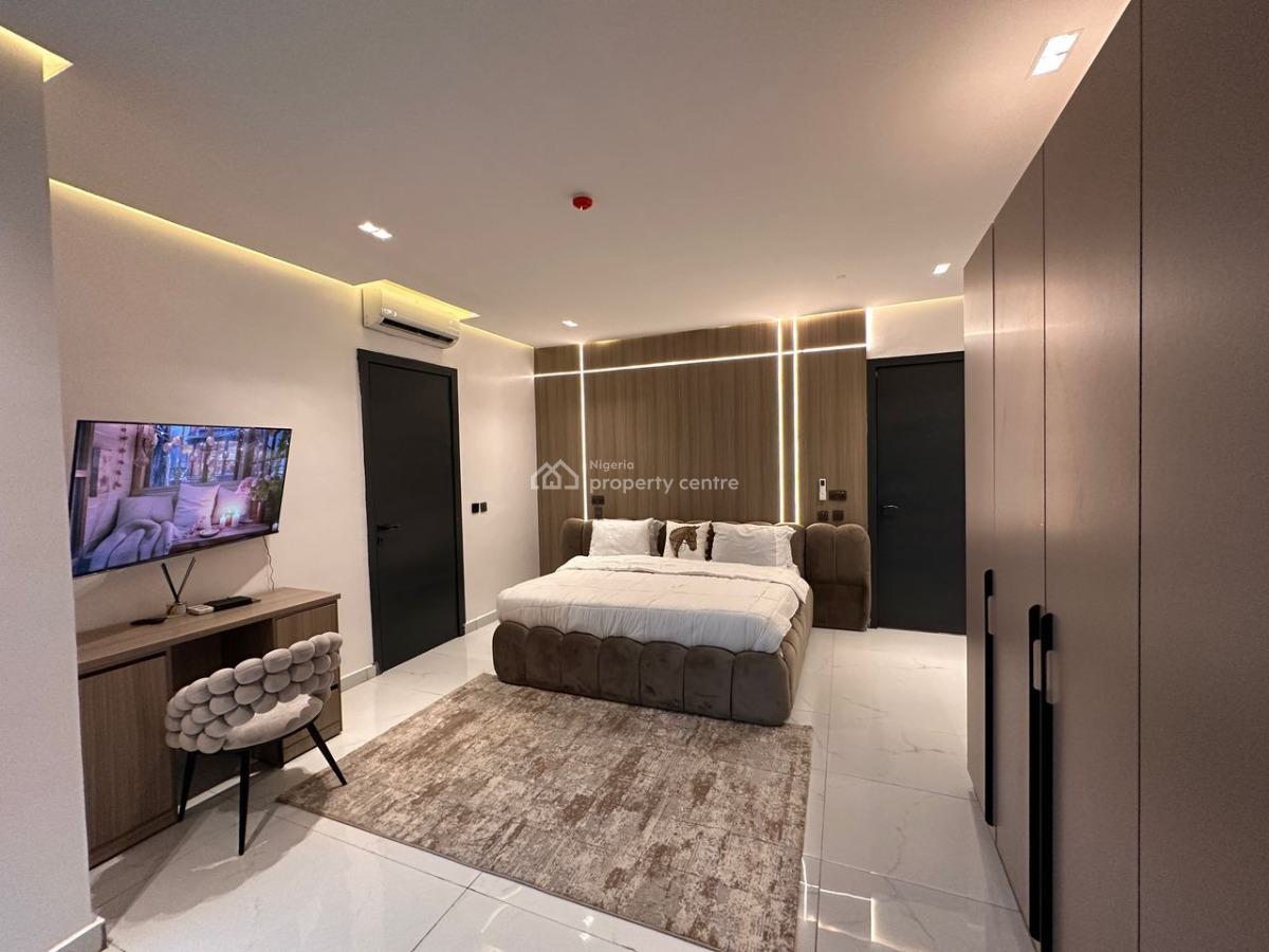a Luxurious Furnished 2 Bedroom Apartment, Pennisula, Lekki Phase 1, Lekki, Lagos, Block of Flats for Sale