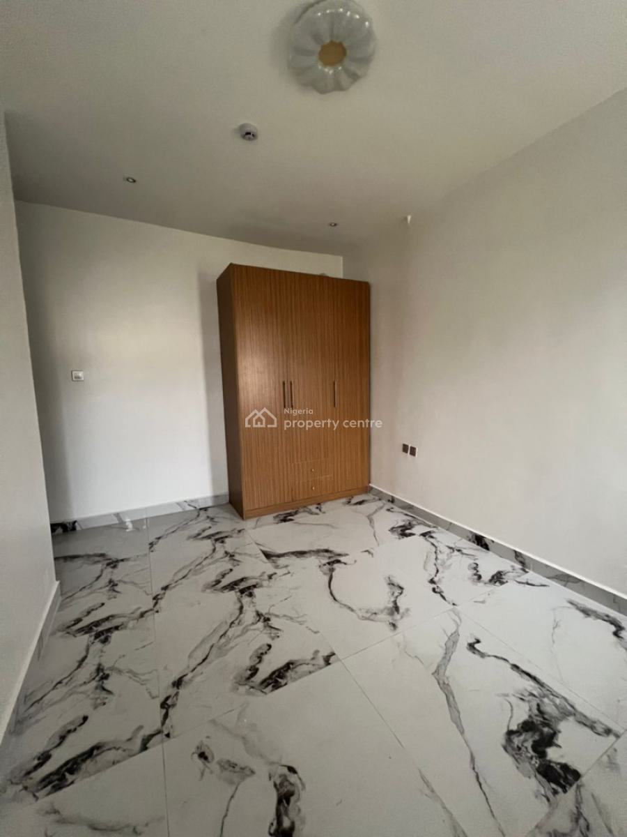 a Luxurious 3 Bedroom Penthouse with Bq, Old Ikoyi, Ikoyi, Lagos, Block of Flats for Sale