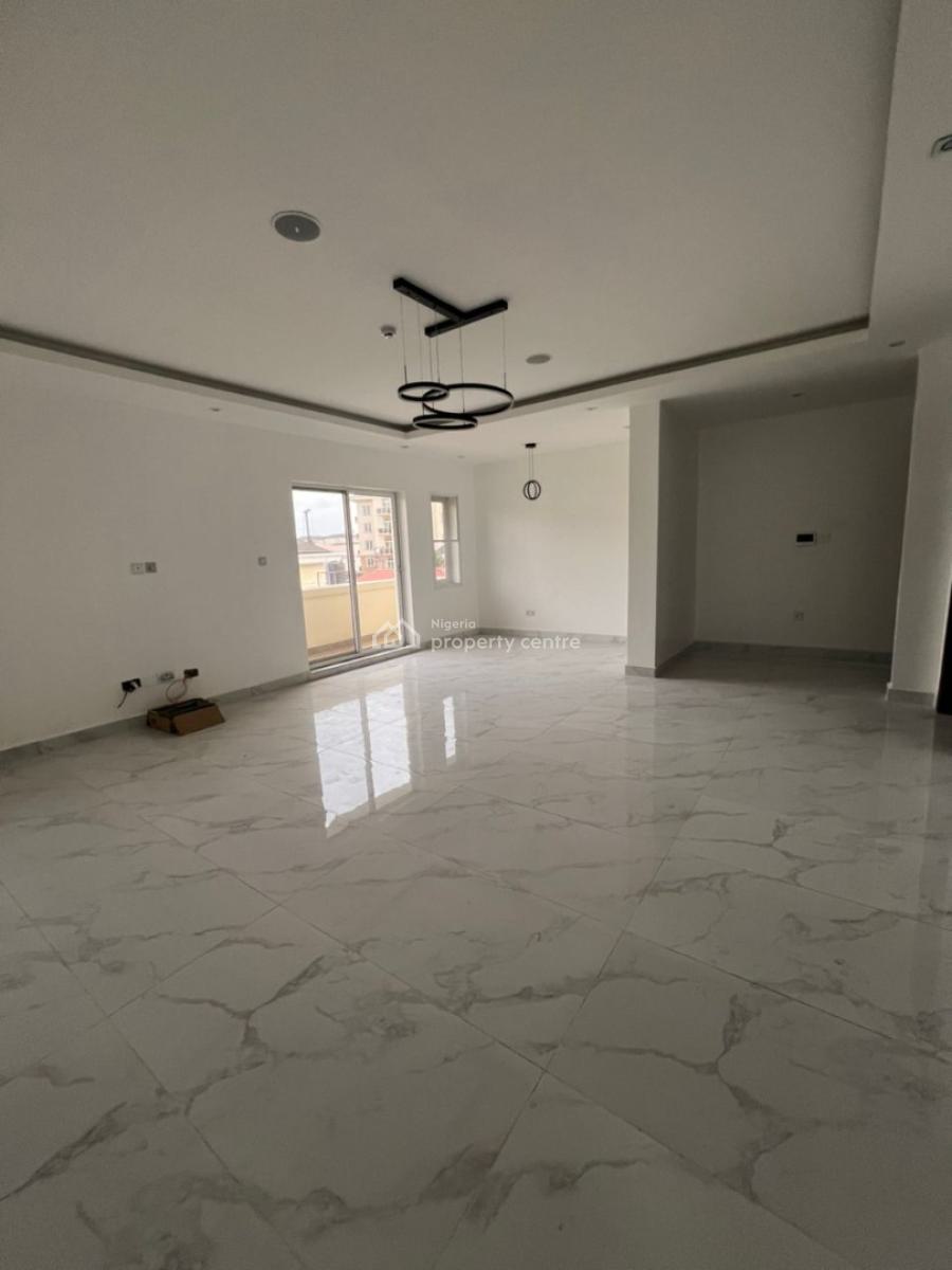 a Luxurious 3 Bedroom Penthouse with Bq, Old Ikoyi, Ikoyi, Lagos, Block of Flats for Sale
