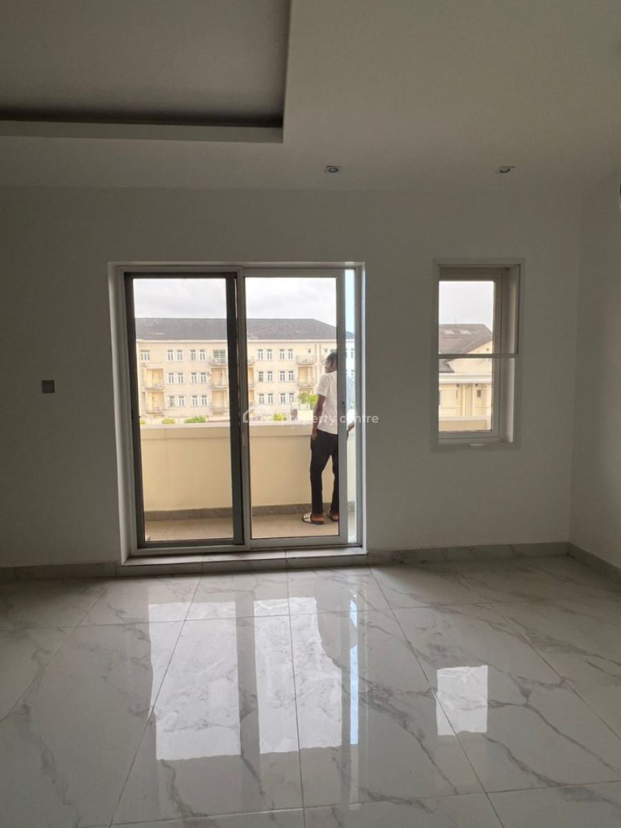 a Luxurious 3 Bedroom Penthouse with Bq, Old Ikoyi, Ikoyi, Lagos, Block of Flats for Sale