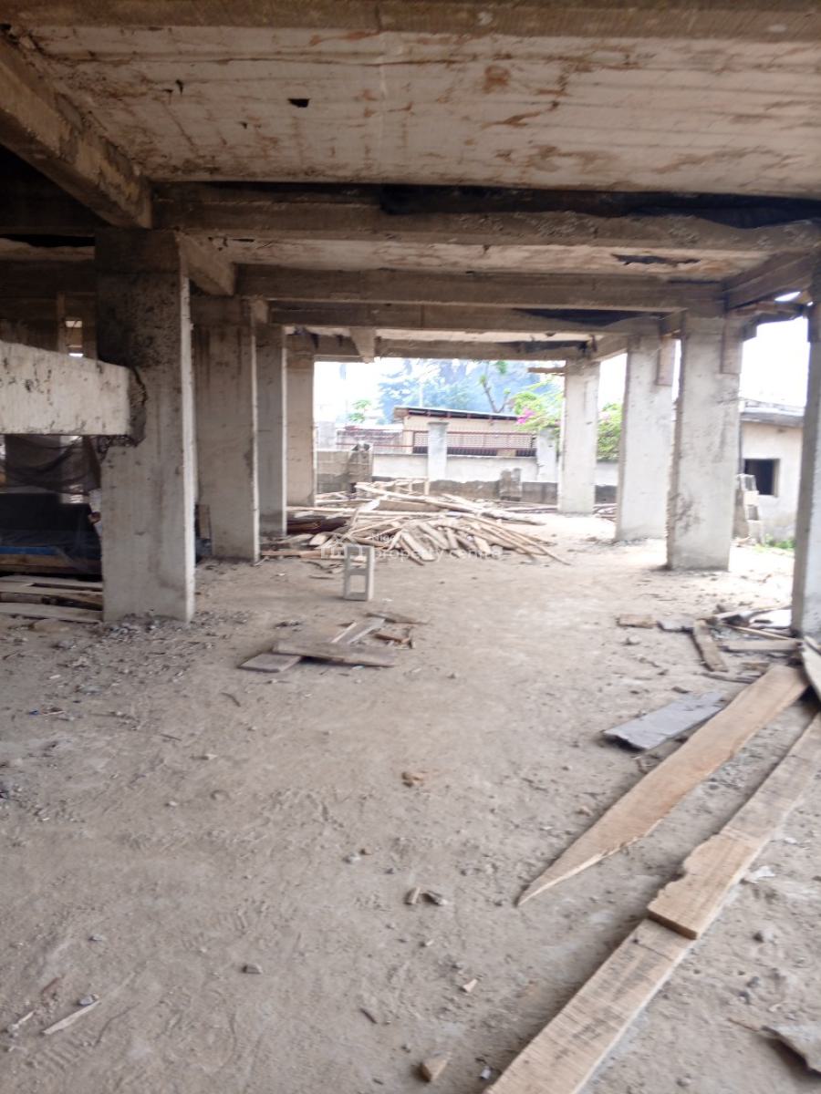 Luxury 3 Bedrooms Apartment, Iponri, Surulere, Lagos, Flat / Apartment for Sale