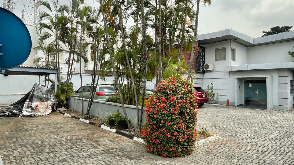 Spacious Commercial Duplex Seating on Landsize 1,850 Sqm, Victoria Island (vi), Lagos, Office Space for Rent