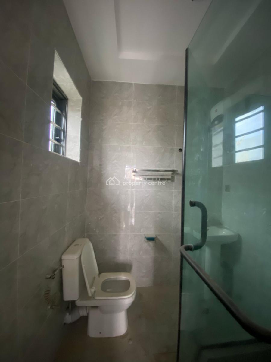 Urban Oasis:  2 Bedroom Apartments with Elevator, Lekki Phase 1, Lekki, Lagos, Flat / Apartment for Sale