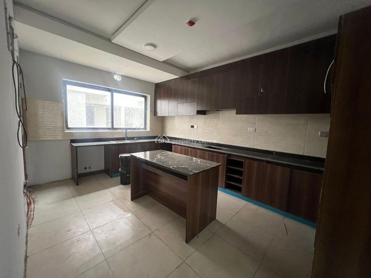 4 Bedroom Terrace, Admiralty, Lekki Phase 1, Lekki, Lagos, Terraced Duplex for Rent