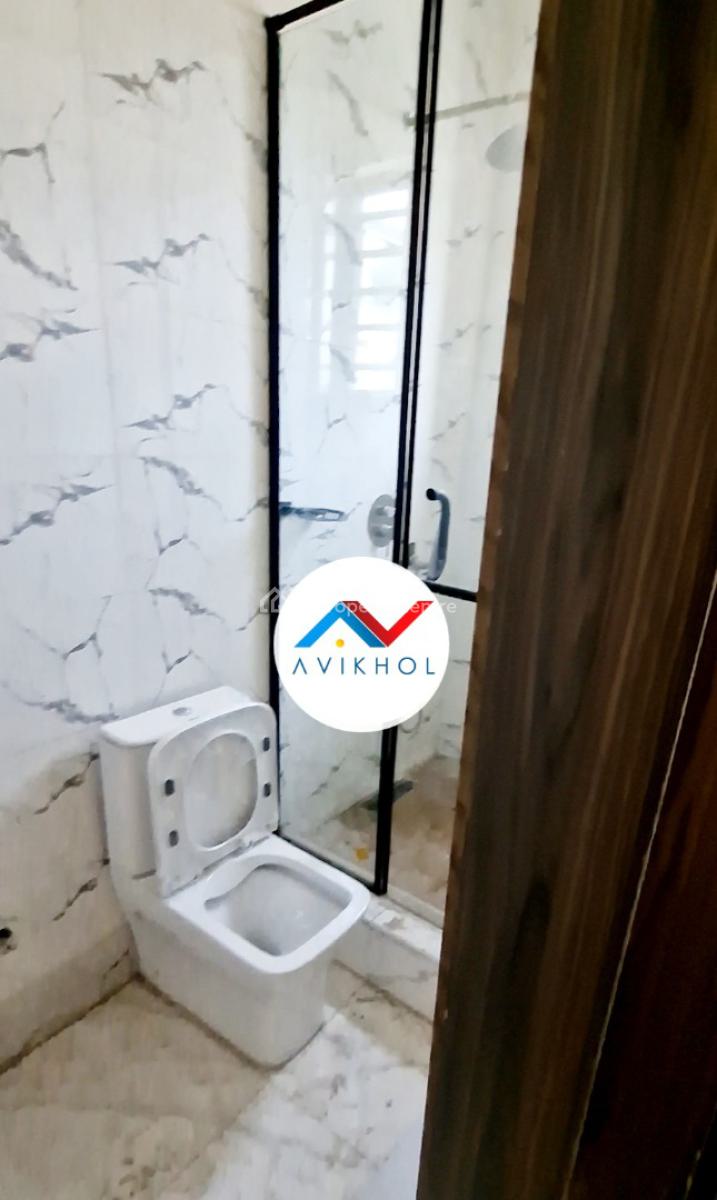 3 Bedroom Apartment, Off Fola Osibo, Lekki Phase 1, Lekki, Lagos, Flat / Apartment for Sale