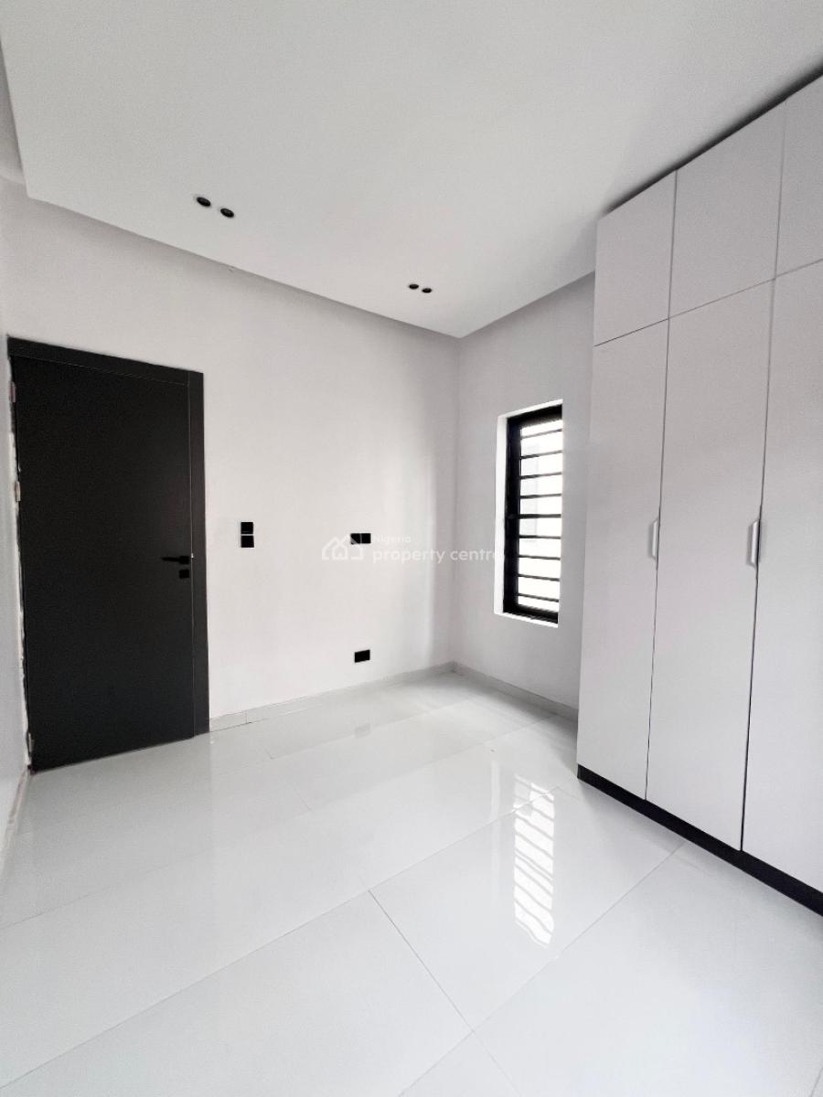 Contemporary 5-bedroom Fully Detached Duplex with Swimming Pool & Bq, Ajah, Lagos, House for Sale