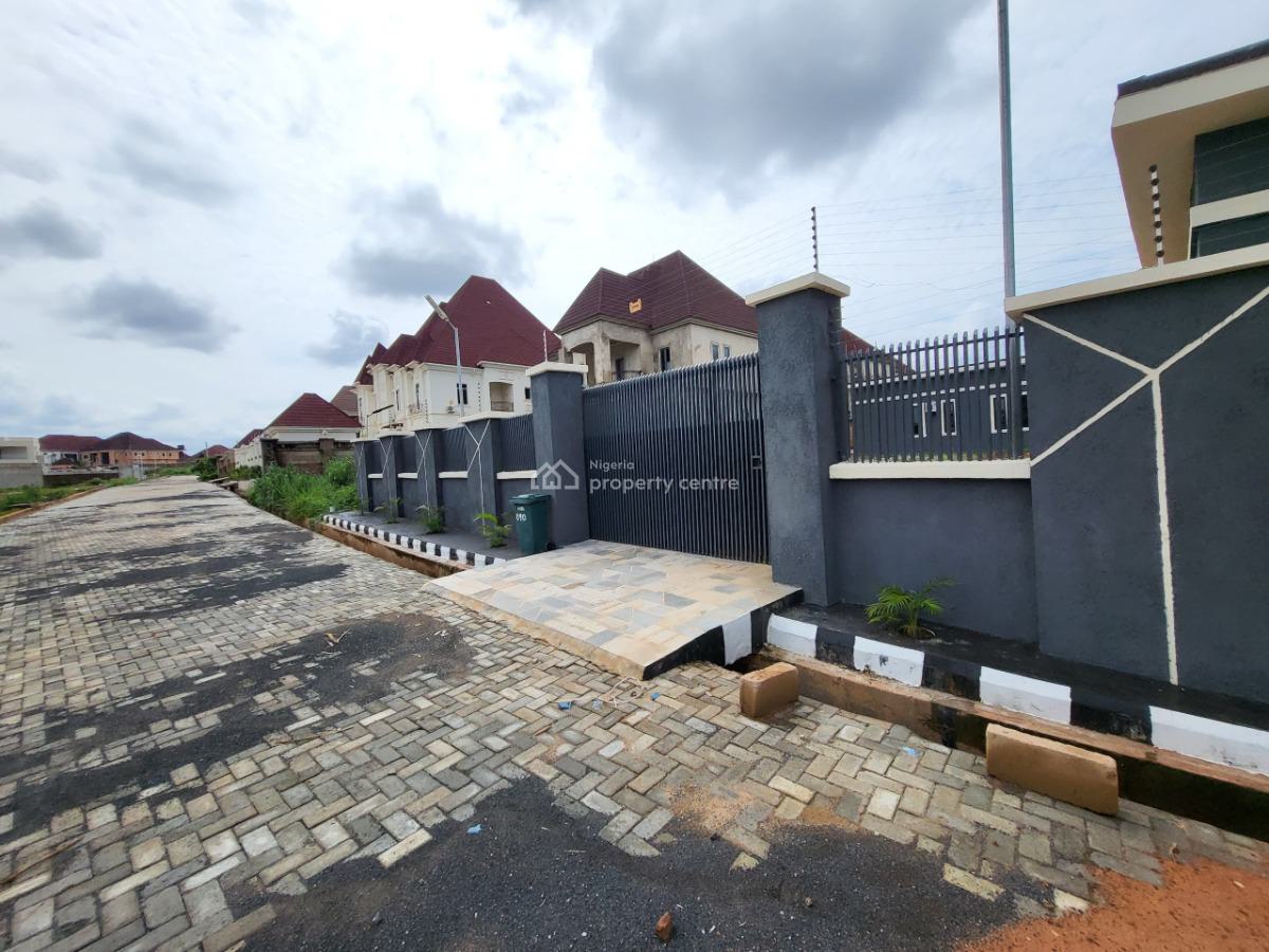 Fenced/gated Plots of Land with 1 Bedroom & Palour Apartment Bq, Heliu District Estate Along  Ph Expressway, Enugu, Enugu, Residential Land for Sale