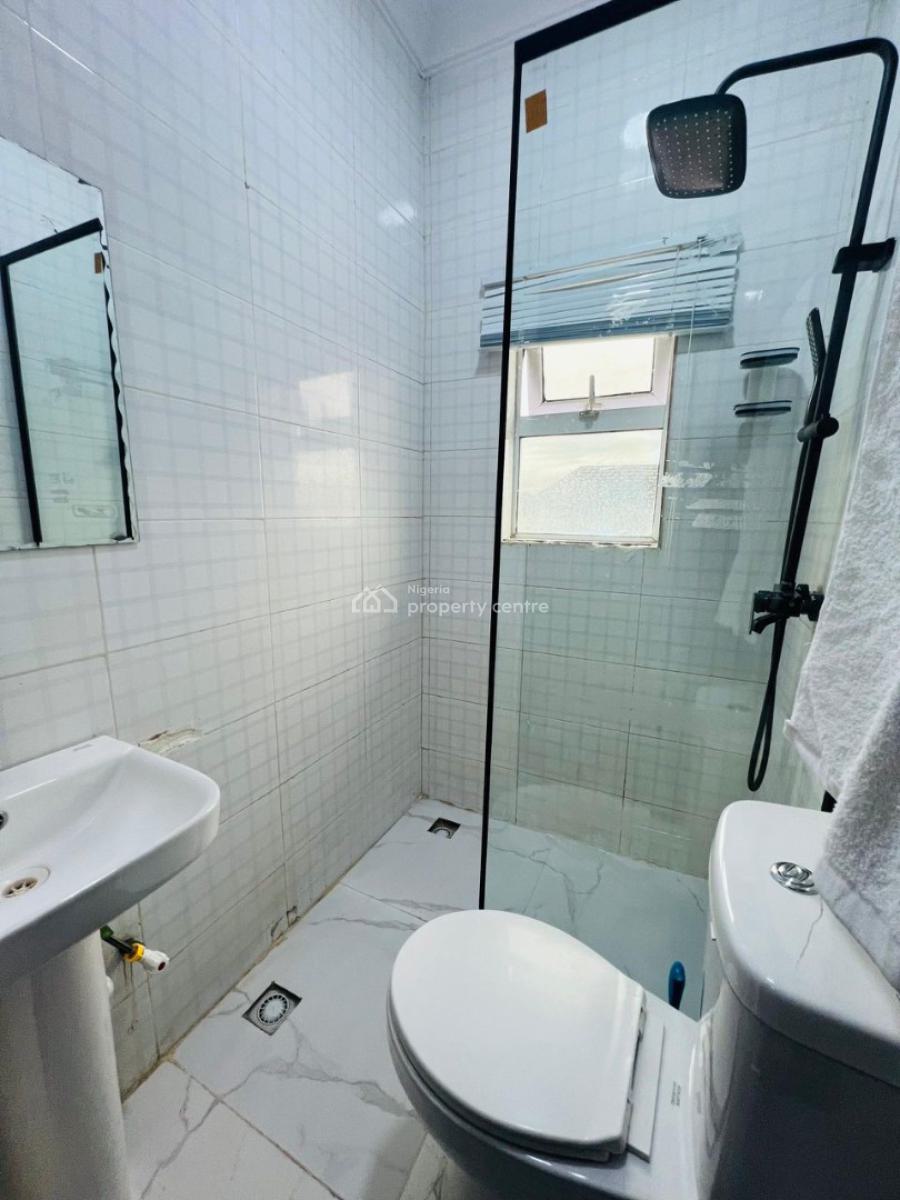 Newly Furnished 2 Bedroom Serviced  Penthouse  Apartment, Ologolo, Lekki, Lagos, Flat / Apartment for Rent