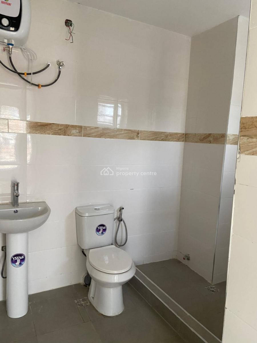 Brand New 3 Bedroom Flat Serviced with a Fitted Kitchen, Katampe (main), Katampe, Abuja, Flat / Apartment for Rent
